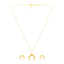 Load image into Gallery viewer, Crescent Moon Necklace
