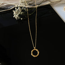 Load image into Gallery viewer, Eternal Love Pendant
