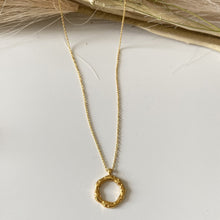 Load image into Gallery viewer, Eternal Love Pendant
