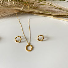 Load image into Gallery viewer, Eternal Love Earrings
