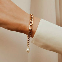 Load image into Gallery viewer, Lola with Pearl Bracelet
